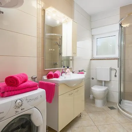 Villa Iva By Guide *